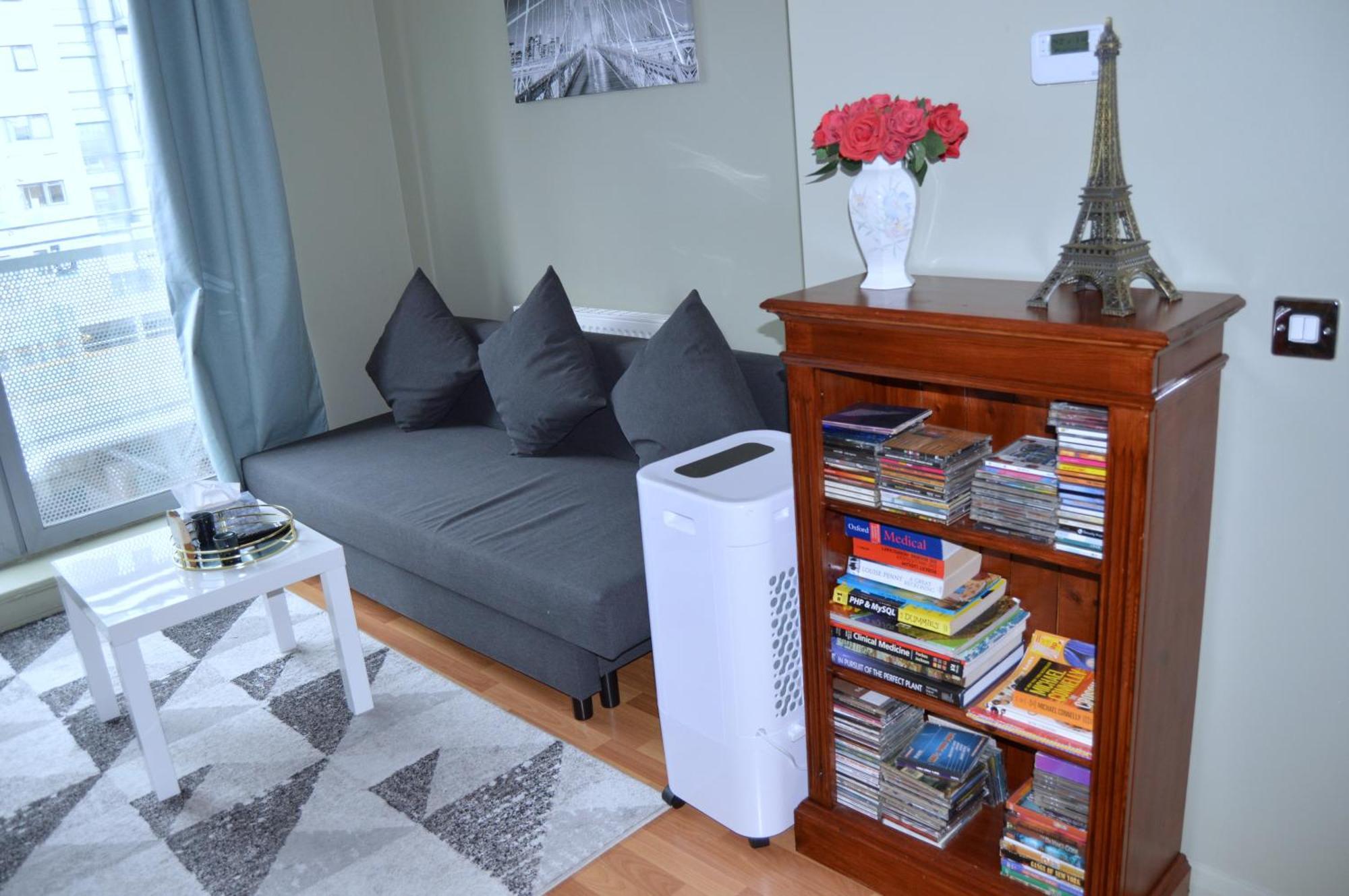 Entire Apartment Next To Canary Wharf In Londen Buitenkant foto